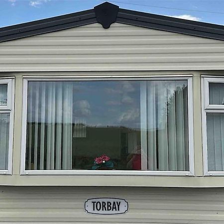 4-Bedroom Cosalt Caravan In Uddingston, Glasgow Zewnętrze zdjęcie